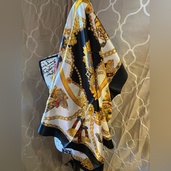 VTG Large Square Silky Fashion Scarf w/Gold, Black & Magenta Boho Designs - Picture 5 of 5
